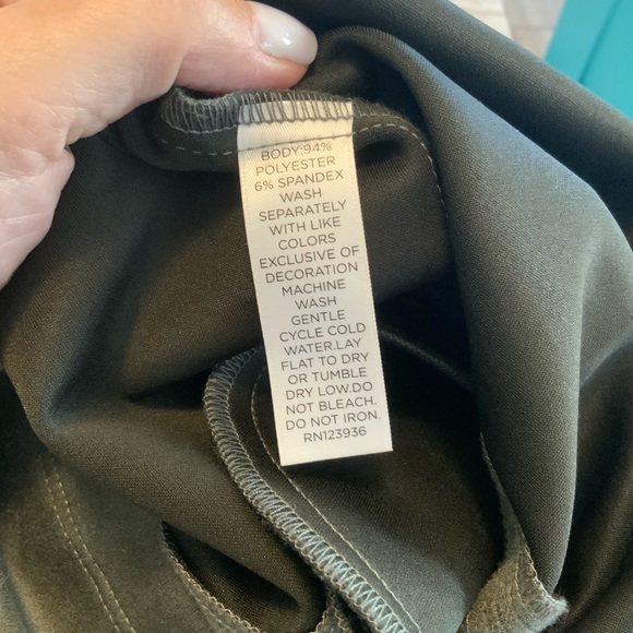 Peach Gym.Work.Play Grey Shift Dress - Small - Picture 3 of 3